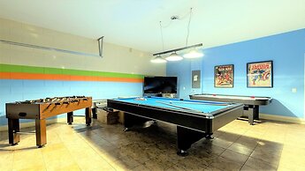 Cozy 6br Home w/ Private Pool Spa in Windsor Hills