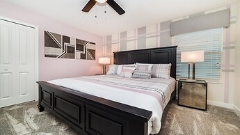 Opulent Retreat With Pool & Fast Wifi Near Disney
