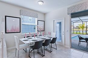 Special Deal 5BR Townhome w Pool Near Disney