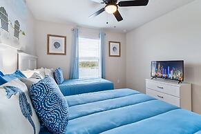 Special Deal 5BR Townhome w Pool Near Disney