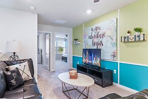 Special Deal 5BR Townhome w Pool Near Disney