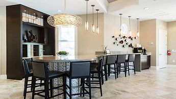 Special Deal 5BR Townhome w Pool Near Disney