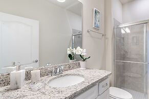 Special Deal 5BR Townhome w Pool Near Disney