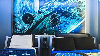 Themed Bedrooms & Private Pool Near Disney
