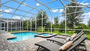 Themed Bedrooms & Private Pool Near Disney