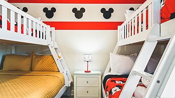 Themed Bedrooms & Private Pool Near Disney