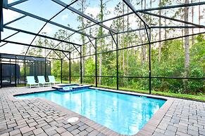 Luxury Stay: Pool, Spa, Near Disney & Outlets