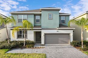 Lakeview Spacious 12br Themed Home Game/pool/spa