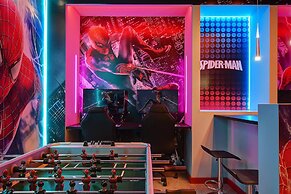 Lakeview Spacious 12br Themed Home Game/pool/spa