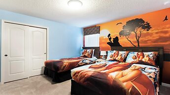 Spacious Family Home With Pool & Game Room