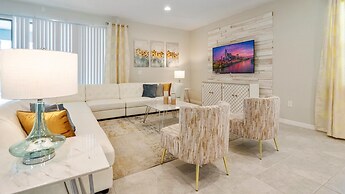 Windsor At Westside Enchanting Lake 2401