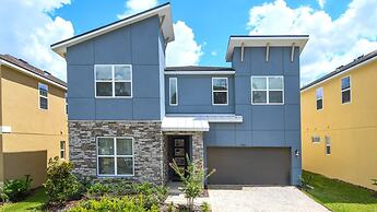 Bright and Spacious Solara Resort Retreat