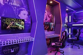 Storey Lake 9BR Lakeview Home Pool/spa/game Disney