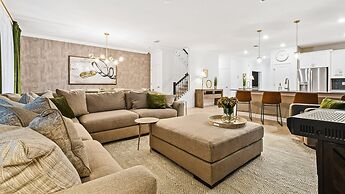 Storey Lake 9BR Lakeview Home Pool/spa/game Disney