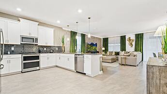 Storey Lake 9BR Lakeview Home Pool/spa/game Disney