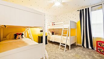 Storey Lake 9BR Lakeview Home Pool/spa/game Disney