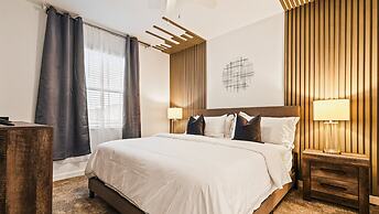 Storey Lake 9BR Lakeview Home Pool/spa/game Disney