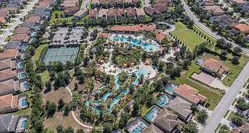 Luxurious 7-bedroom Solterra Home With Pool & Game