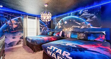 Extraordinary 5BR Private Pool Near Disney Area!