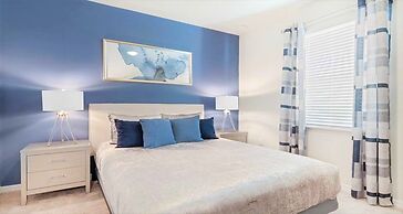 Extraordinary 5BR Private Pool Near Disney Area!