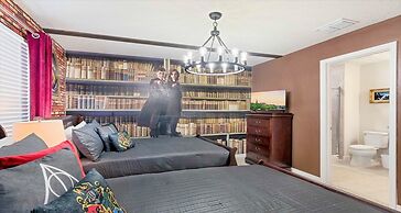 Extraordinary 5BR Private Pool Near Disney Area!