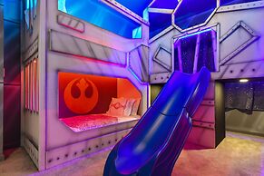 Veranda Palm Resort 12br 2486