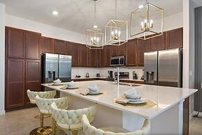 Veranda Palm Resort 12br 2486