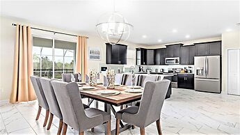 No Rear Neighbor 6BR Villa Private Pool Spa Disney