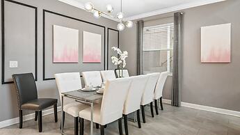 5BR Disney Villa, Private Pool,spa, Game Room