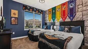 5BR Disney Villa, Private Pool,spa, Game Room