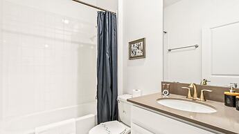 5BR Disney Villa, Private Pool,spa, Game Room