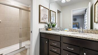 Comfort & Luxury Near Orlando Attractions