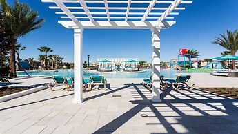 Windsor At Westside Dream Escape 2468