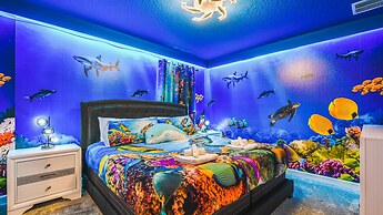 Storey Lake 9BR Wonderland Home 2852