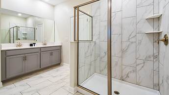 Storey Lake 9BR Wonderland Home 2852