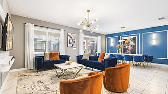 Storey Lake 9BR Wonderland Home 2852