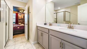 Storey Lake 9BR Wonderland Home 2852