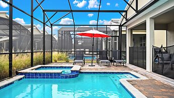 Storey Lake 9BR Wonderland Home 2852