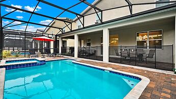 Storey Lake 9BR Wonderland Home 2852