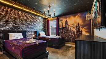 Storey Lake 9BR Wonderland Home 2852