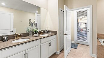 Storey Lake Lakeview Villa 2967