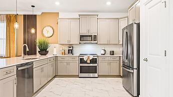 Storey Lake Fantastic Star Wars Villa With Lakeview 2913