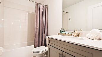 Storey Lake Fantastic Star Wars Villa With Lakeview 2913