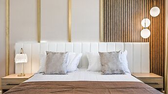 Luxury Home: Pool, Theater, Near Disney