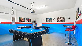 Elegant Home With Resort Amenities, Gameroom