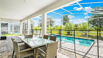 Elegant Home With Resort Amenities, Gameroom