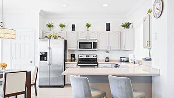 No Rear Neighbor 6BR Private Pool/spa Near Disney