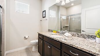 Magical Getaway With Themed Rooms & Amenities