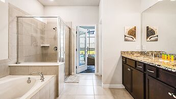 Magical Getaway With Themed Rooms & Amenities