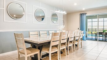 Magical Getaway With Themed Rooms & Amenities